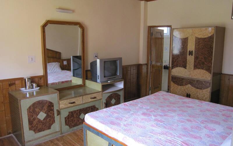 Punjab Cottages, Manali 5
